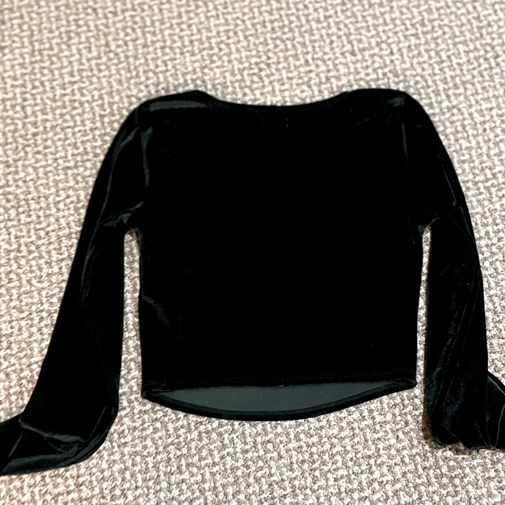 Hollister green velvet top - Picture 4 of 4